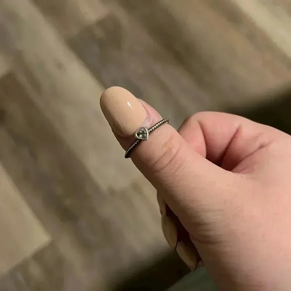 Pandora Ring